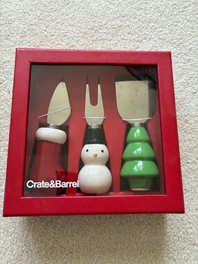 Crate&Barrel Holiday Cheese Knife Set